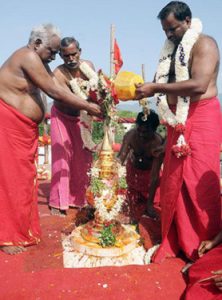 மதுரையைக் குலுங்க வைத்த ஆன்மிக ஊா்வலம் பகுதி-2