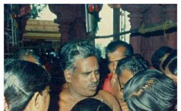 அருள் வேண்டுமா? பொருள் வேண்டுமா?